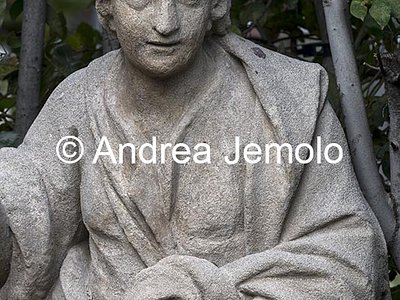 Villa Sciarra Statua in arenaria dell'Esedra Arborea | Andrea Jemolo