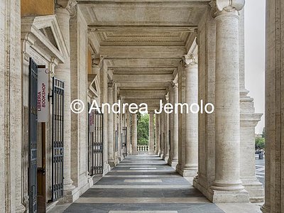 Campidoglio Palazzo dei Conservatori - Portico | Andrea Jemolo