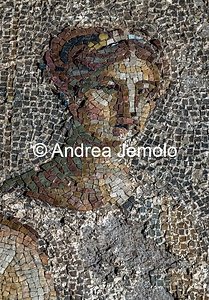Criptoportico delle Terme di Traiano Mosaico parietale più grande mai rinvenuto nel mondo antico | Andrea Jemolo