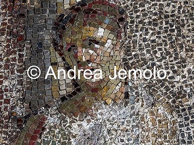 Criptoportico delle Terme di Traiano Mosaico parietale più grande mai rinvenuto nel mondo antico | Andrea Jemolo