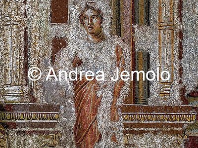 Criptoportico delle Terme di Traiano Mosaico parietale più grande mai rinvenuto nel mondo antico | Andrea Jemolo