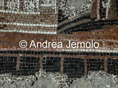 Criptoportico delle Terme di Traiano Mosaico parietale più grande mai rinvenuto nel mondo antico - Architetture - Particolare | Andrea Jemolo