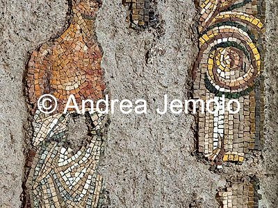 Criptoportico delle Terme di Traiano Mosaico parietale più grande mai rinvenuto nel mondo antico - Fascia superiore | Andrea Jemolo