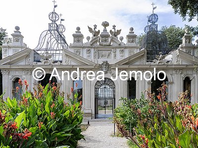 Villa Borghese Giardini - Padiglione dell’Uccelliera, Facciata verso la Galleria Borghese | Andrea Jemolo