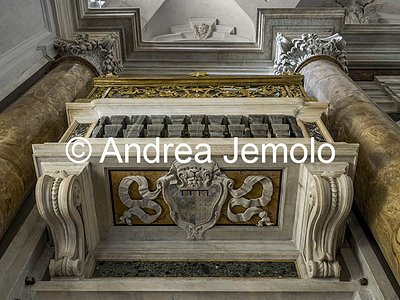 Oratorio dei Filippini Sala Borromini o Oratorio - Loggetta con stemma appartenente alla famiglia Spada | Andrea Jemolo