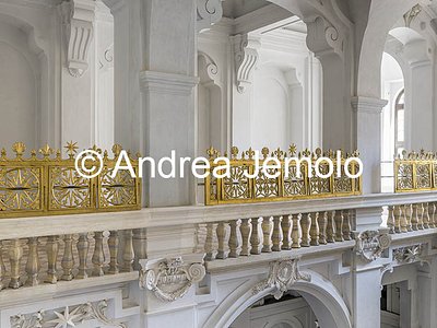 Oratorio dei Filippini Sala Borromini o Oratorio - Loggia dei Cardinali - Paratie in legno dorato | Andrea Jemolo