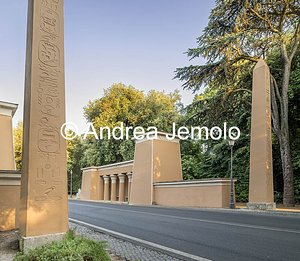 Villa Borghese Tempietto egizio o Propilei Egizii | Andrea Jemolo