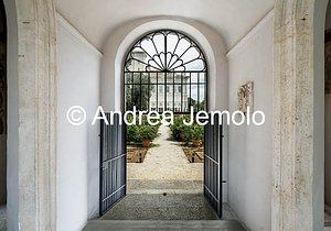 Villa Borghese Padiglione dell’Uccelliera, Facciata verso la Galleria Borghese | Andrea Jemolo