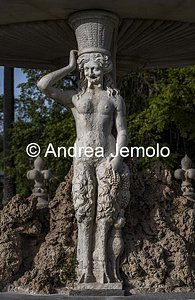 Villa Doria Pamphili Fontana del Cupido - Fauna femmina | Andrea Jemolo