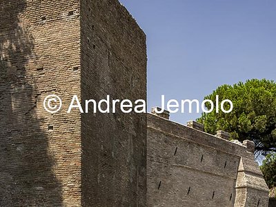 Mura Aureliane Tratto Viale del Policlinico, Ambasciata Britannica | Andrea Jemolo