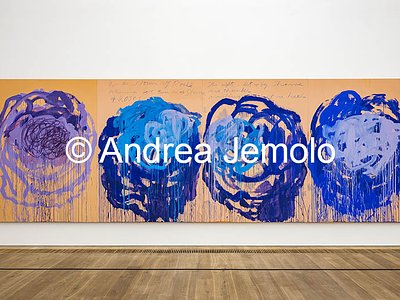 Museum Brandhorst Untitled (Roses) | Andrea Jemolo