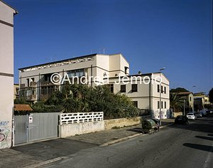Quartiere di Stella Polare - Ostia Edificio in Linea su via De' Andrè | Andrea Jemolo