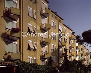 Quartiere INA casa Tuscolano II Case in linea lungo via Sagunto | Andrea Jemolo