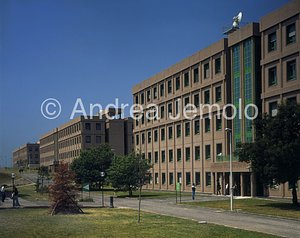 Facoltà di Ingegneria dell' università Tor Vergata Visione d'insieme del complesso | Andrea Jemolo