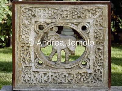 Museo copto Finestra scolpita con elefante | Andrea Jemolo