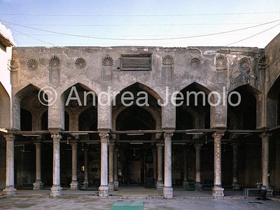 Salih Talai Sala di preghiera | Andrea Jemolo