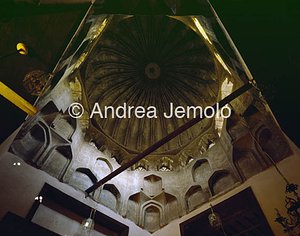 Mashhad di Sayyidah Ruqayyah Cupola | Andrea Jemolo