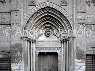 Complesso di Qalawn - Madrasa  Al-Nasir Muhammad Portale dalla chiesa di San Giovanni d'Acri | Andrea Jemolo