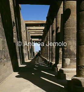 Tempio di Iside Portico ovest | Andrea Jemolo