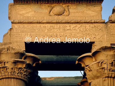 Temple of Sobek e Haroeris Lintel | Andrea Jemolo