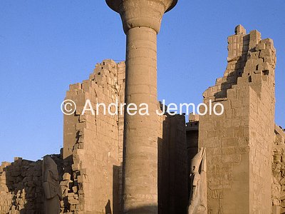 Temple of Amon Capital papyriform open | Andrea Jemolo