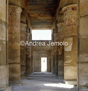 Tempio di Amon Sala feste Thutmosi III - interno | Andrea Jemolo
