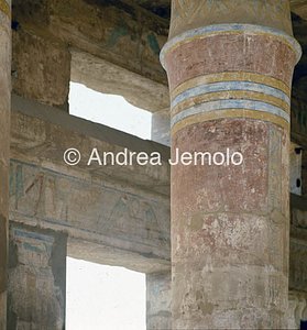 Tempio di Amon Sala feste Thutmosi III - interno | Andrea Jemolo