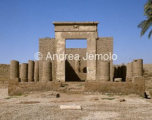 Tempio di Isi Veduta d'insieme | Andrea Jemolo