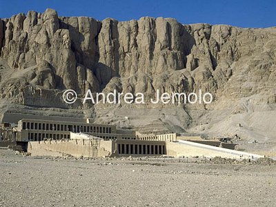 Mortuary Temple of Hatshepsut General view | Andrea Jemolo