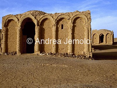 Edifici della necropoli  | Andrea Jemolo