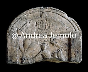 Museo copto Stele funeraria con cavaliere | Andrea Jemolo