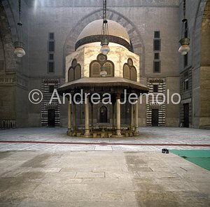 Moschea-Madrasa Sultan Hassan Fontana ottagonale | Andrea Jemolo