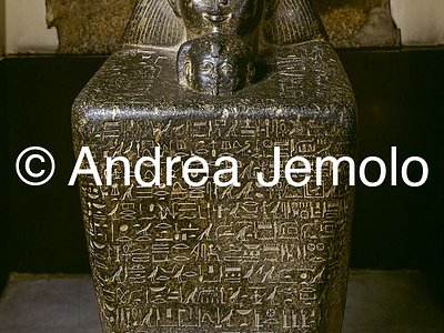 Egyptian museum Statue cube of Senmut and Neferure, Karnak | Andrea Jemolo