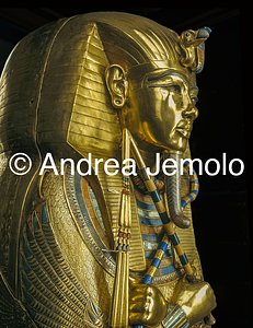 Museo Egizio Sarcofago d'oro di Tutankhamon, Tebe | Andrea Jemolo