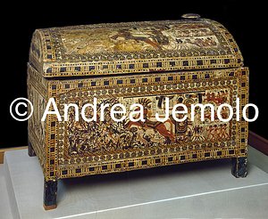 Museo Egizio Cofanetto dipinto con Tutankhamen e scene di battaglia | Andrea Jemolo