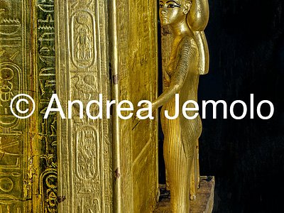 Egyptian museum Selket from the casket of Tutankhamen | Andrea Jemolo