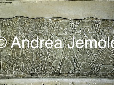 Egyptian museum Relief with dance and funeral procession, Saqqara | Andrea Jemolo