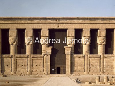 Temple of Hathor Hatoric capitals | Andrea Jemolo