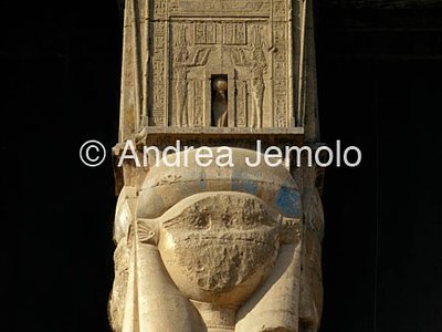 Temple of Hathor Hatoric capitals | Andrea Jemolo