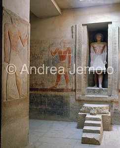 Mastaba di Mereruka Stanza delle offerte con la statua di Mererukka | Andrea Jemolo