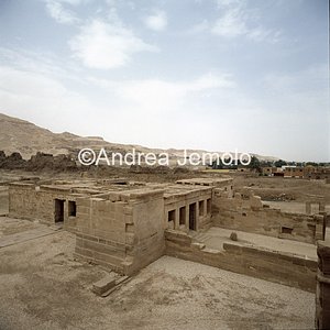 Tempio della XVIII dinastia Esterni | Andrea Jemolo