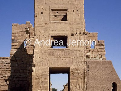 Tempio di Ramses III Migdol | Andrea Jemolo