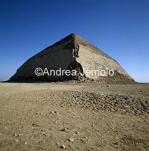 Complesso piramidale meridionale di Snefru - Piramide romboidale  | Andrea Jemolo