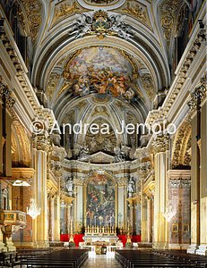 Basilica dei Santi Apostoli Interno | Andrea Jemolo