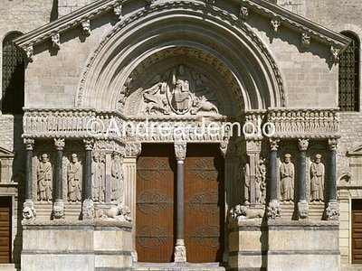 Saint Trophime Portal | Andrea Jemolo