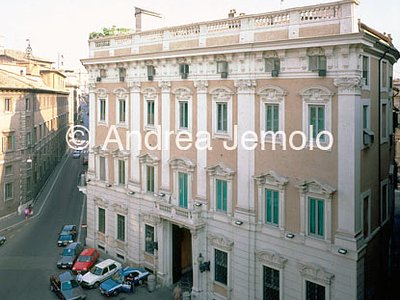Cenci-Bolognetti palace  | Andrea Jemolo