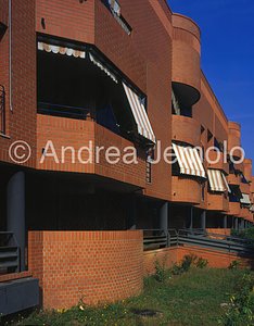 Complesso residenziale La Casa intorno agli alberi Lato Est | Andrea Jemolo