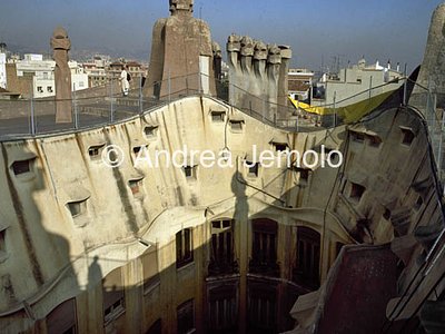 Milà house Fireplaces | Andrea Jemolo