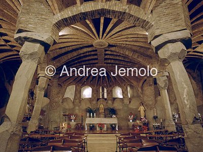 Crypt of the Guell Colony Interior | Andrea Jemolo
