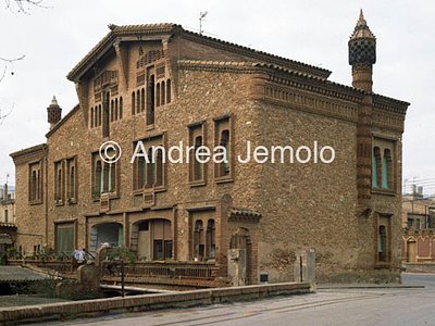 Guell Colony Building | Andrea Jemolo